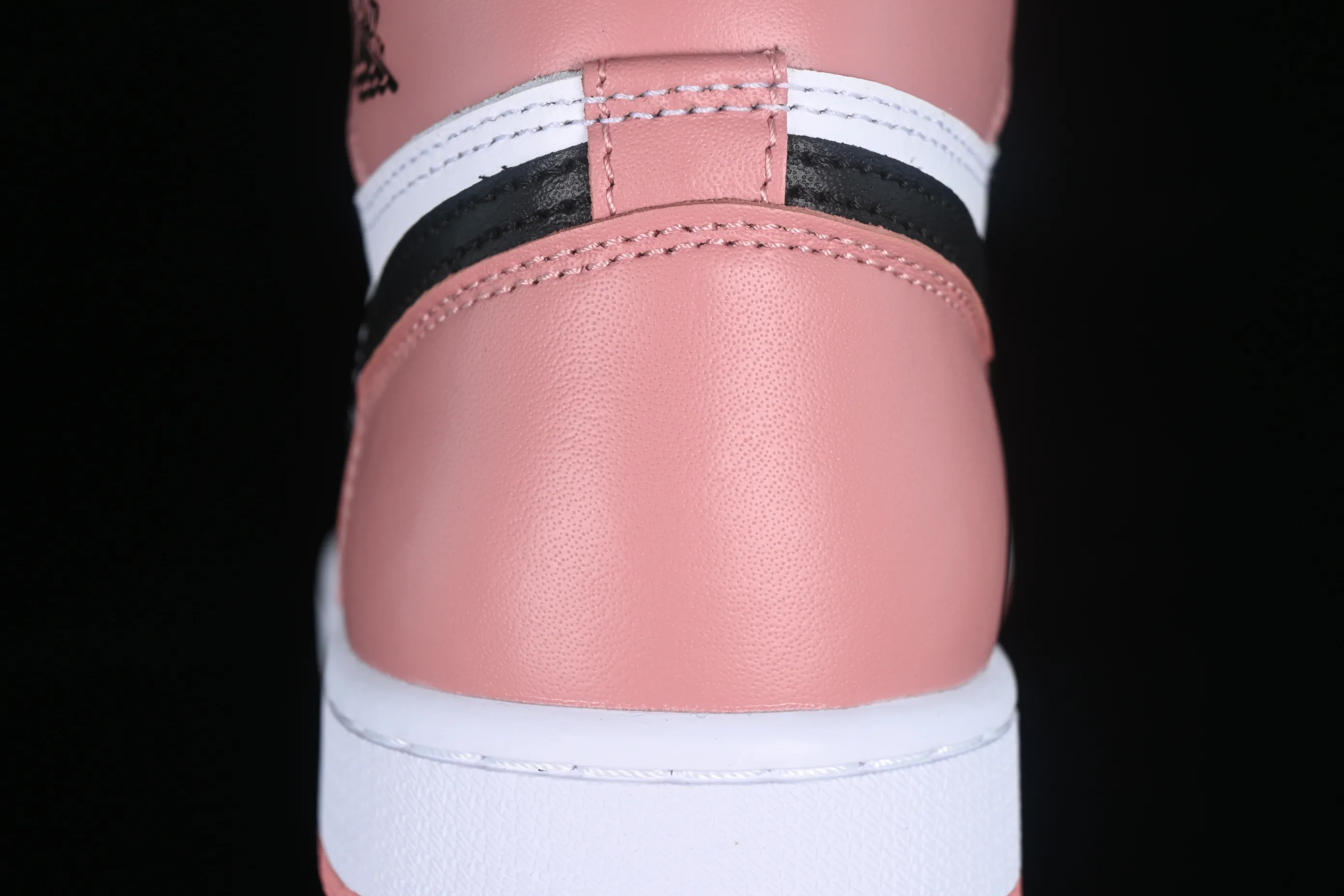 All categories Air Jordan Jordan series basketball shoes Air Jordan 1 High Air Jordan 1 Retro High OG "Rust Pink" AJ1 Joe 1 light pink 861428-101